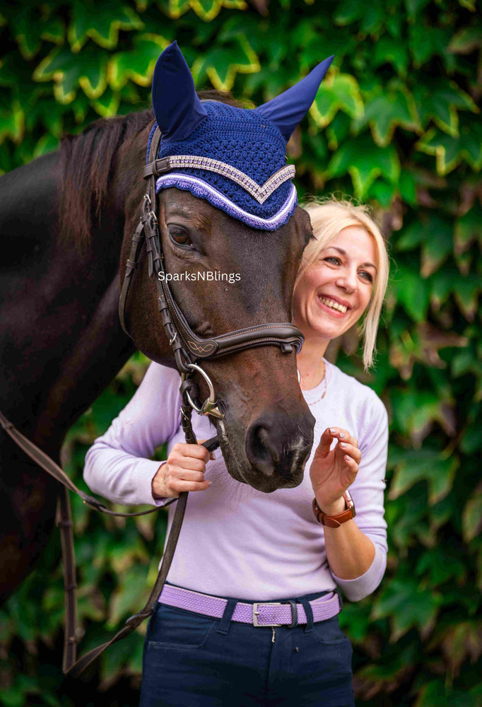 Cwell Equine Design a Forma di U con Cristalli Trasparenti Cwell Equine Design a Forma di U con Cristalli Trasparenti